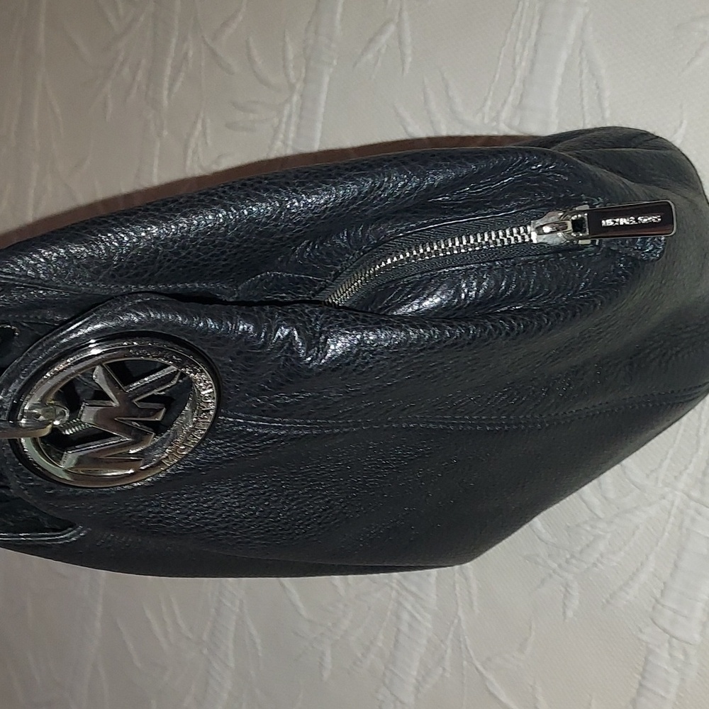 Michael Kors Fulton Hobo Bag - Picture 5 of 16